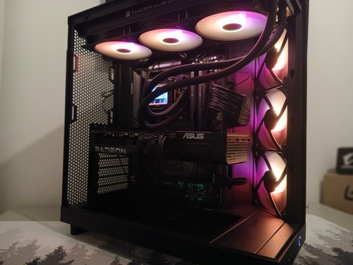 9070 ryzen 7 7800x3d - rx,
